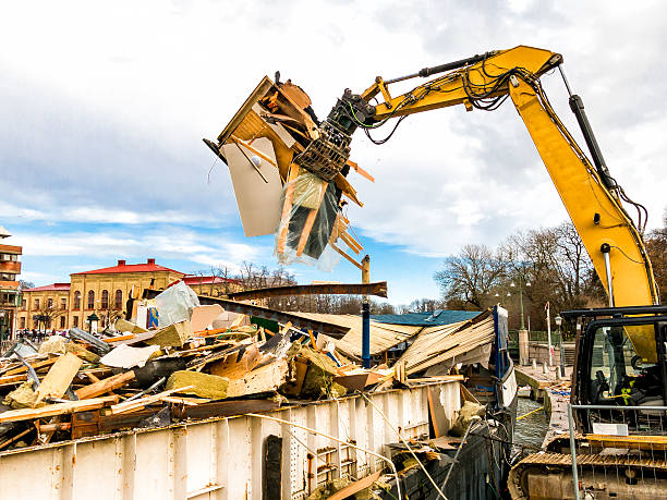 Debris Removal in Lebanon, MO